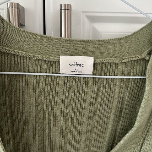 Wilfred Avacado green sweater - Picture 2 of 6